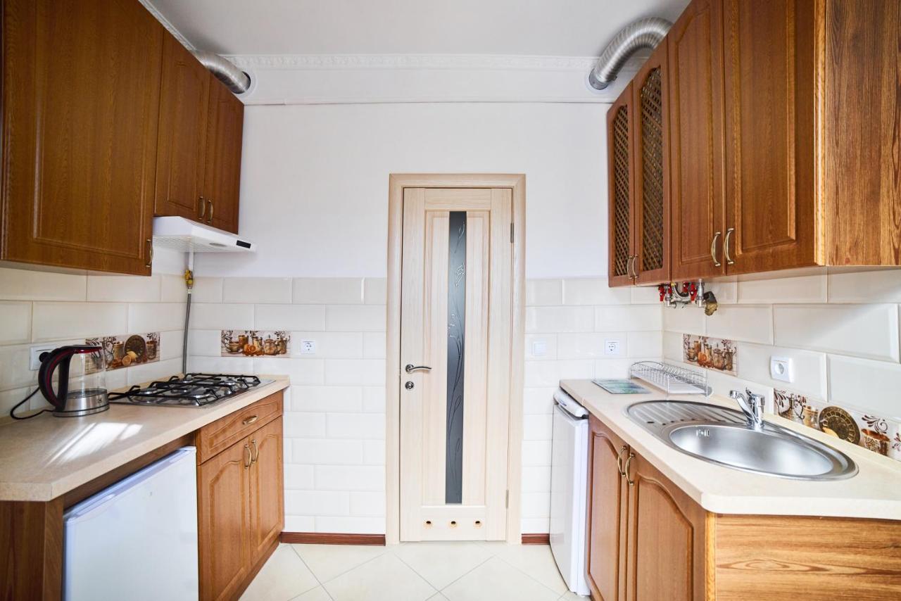 Comfort Apartments In Center Lviv Ngoại thất bức ảnh